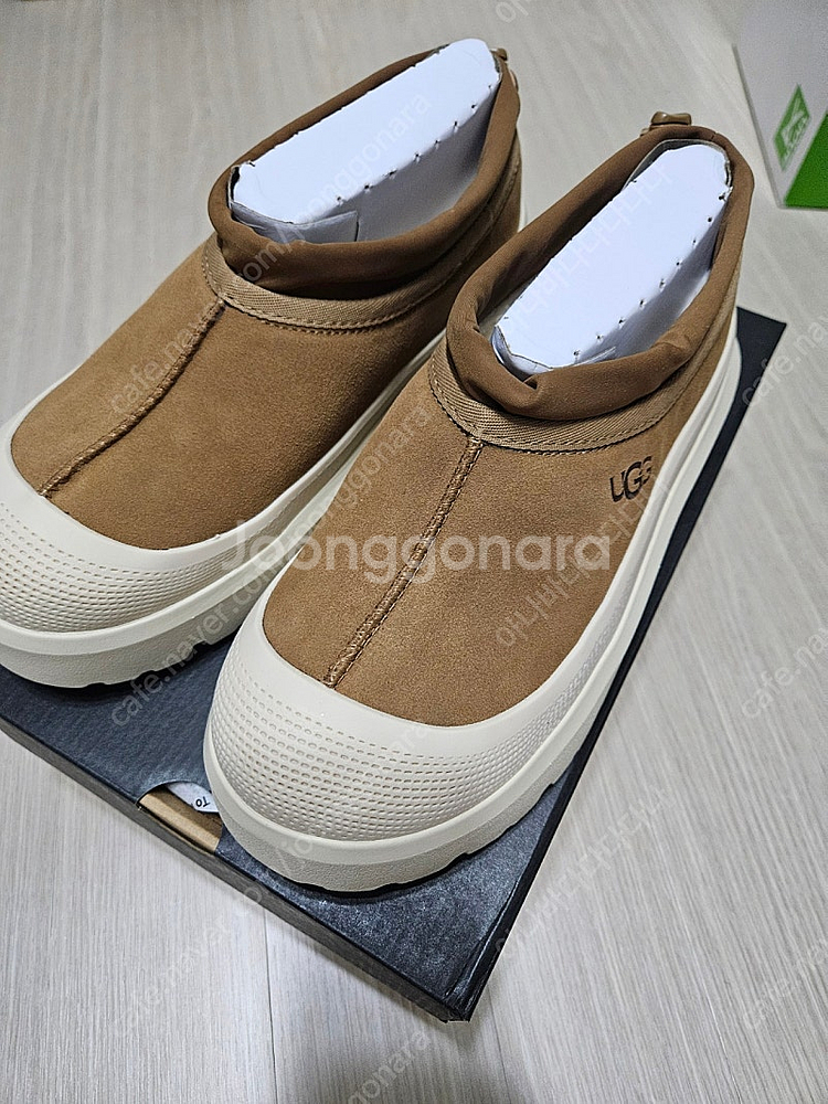 어그 타스만 웨더 하이브리드 7사이즈--0