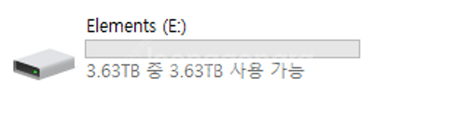 pc용 외장하드 4테라 판매합니다--0