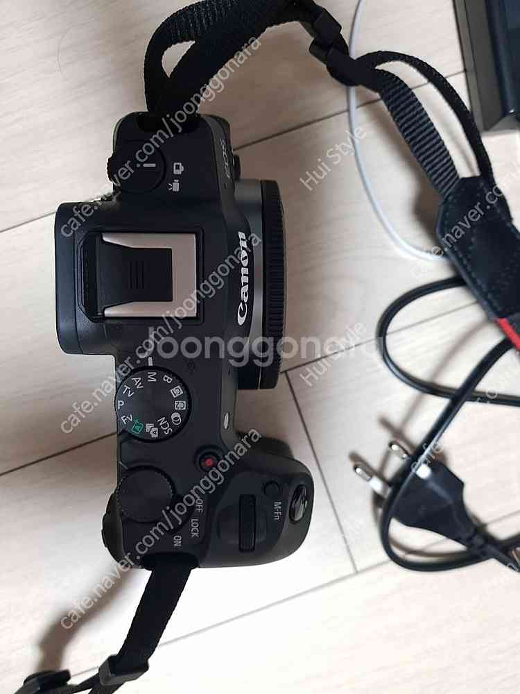 캐논 R8--4