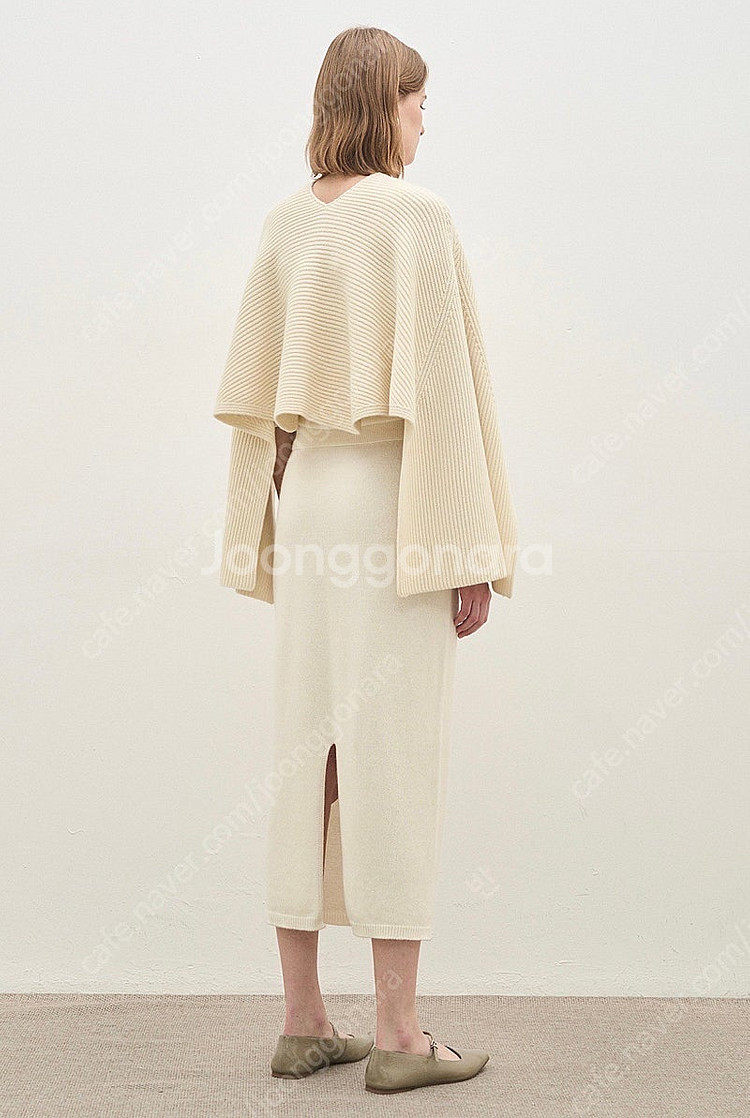 24 더캐시미어 라운지 캐시미어 홀가먼트 니트 스커트--2