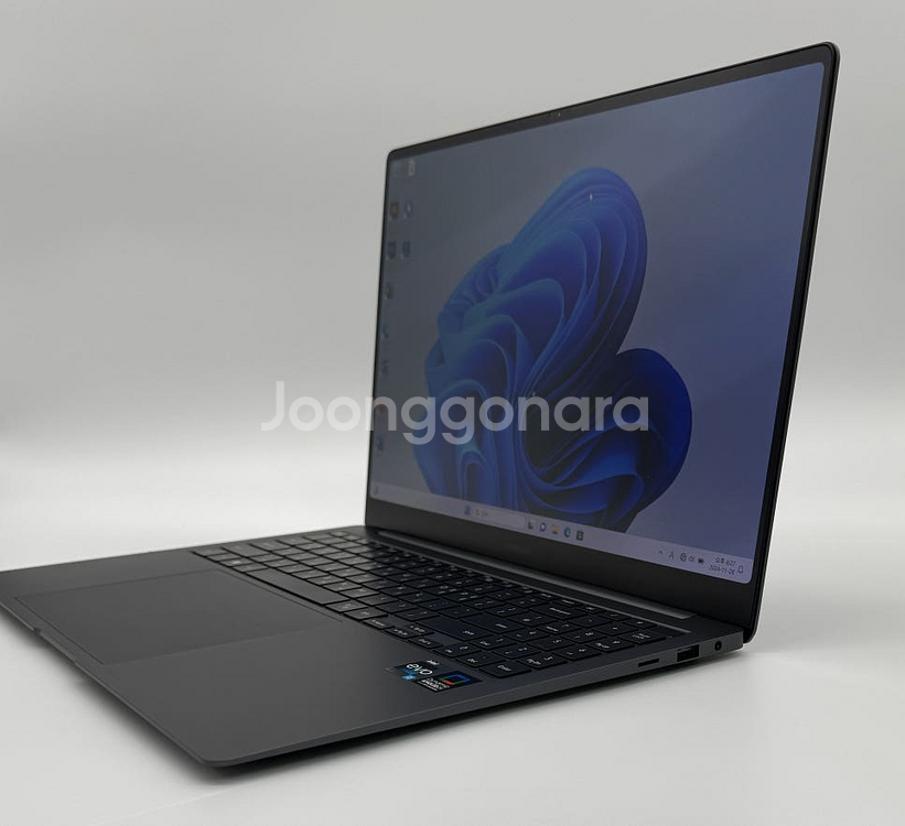[삼성] 갤럭시북3 프로 NT960XFG / i7-13...--4