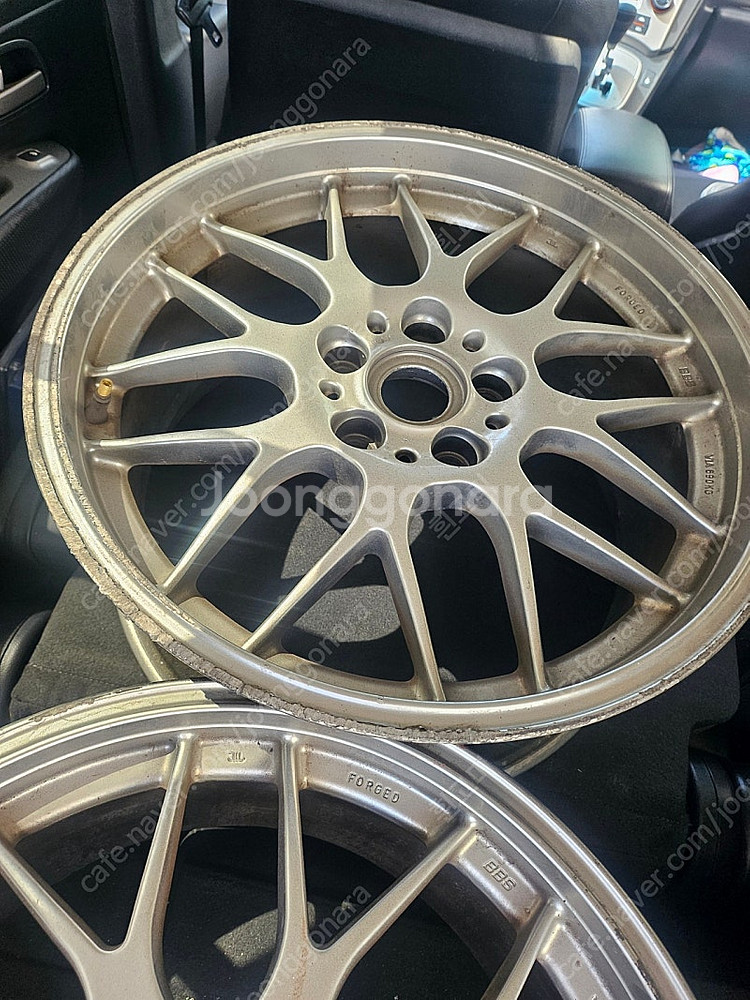bbs rgr 18인치 판매합니다--2