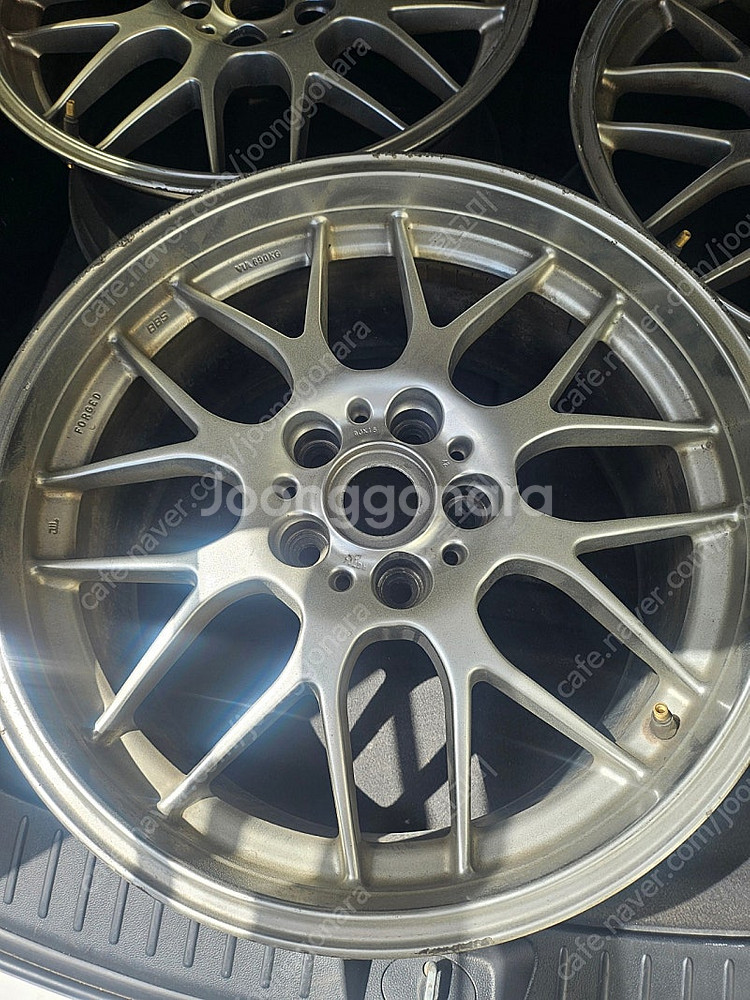 bbs rgr 18인치 판매합니다--4
