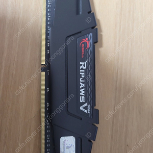지스킬 립죠스 32GB DDR4 싸게 팝니다. ( F4-3200C16S-16GVK RIPJAWS)
