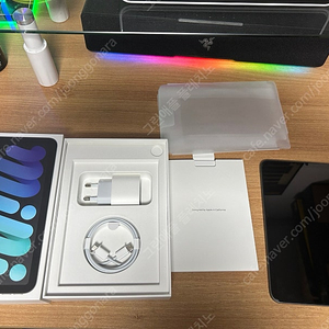 Apple 아이패드 mini 6 스페이스 그레이 256GB Wi-Fi + 아이패드 호환 미니6 미니7 (A17pro) 한글 매직키보드 팝니다!!