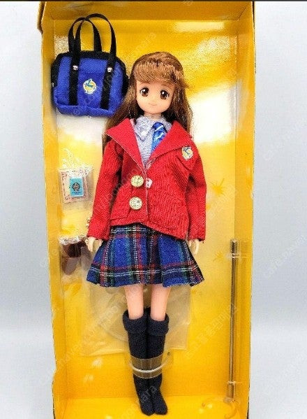 엔젤스 가든 제니 인형 구합니다 (브리티 브라이드,파티드레스,기본교복 리리안) 이미지