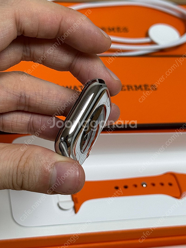 애플워치 10 에르메스 42mm 실버 티타늄--2