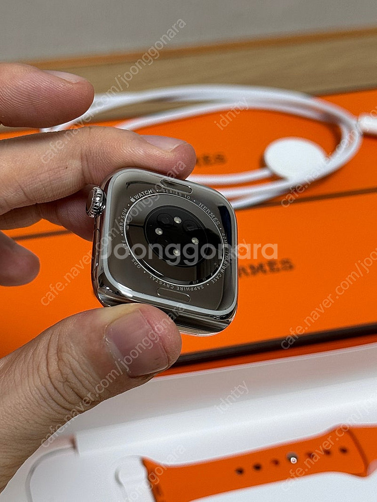 애플워치 10 에르메스 42mm 실버 티타늄--3