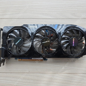 그래픽카드 기가바아트 GTX 670