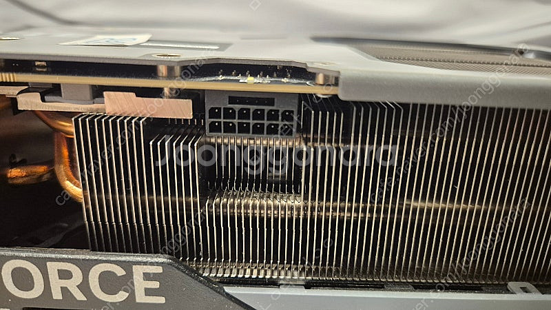 Gigabyte rtx4090 gaming oc 팝니다...--4