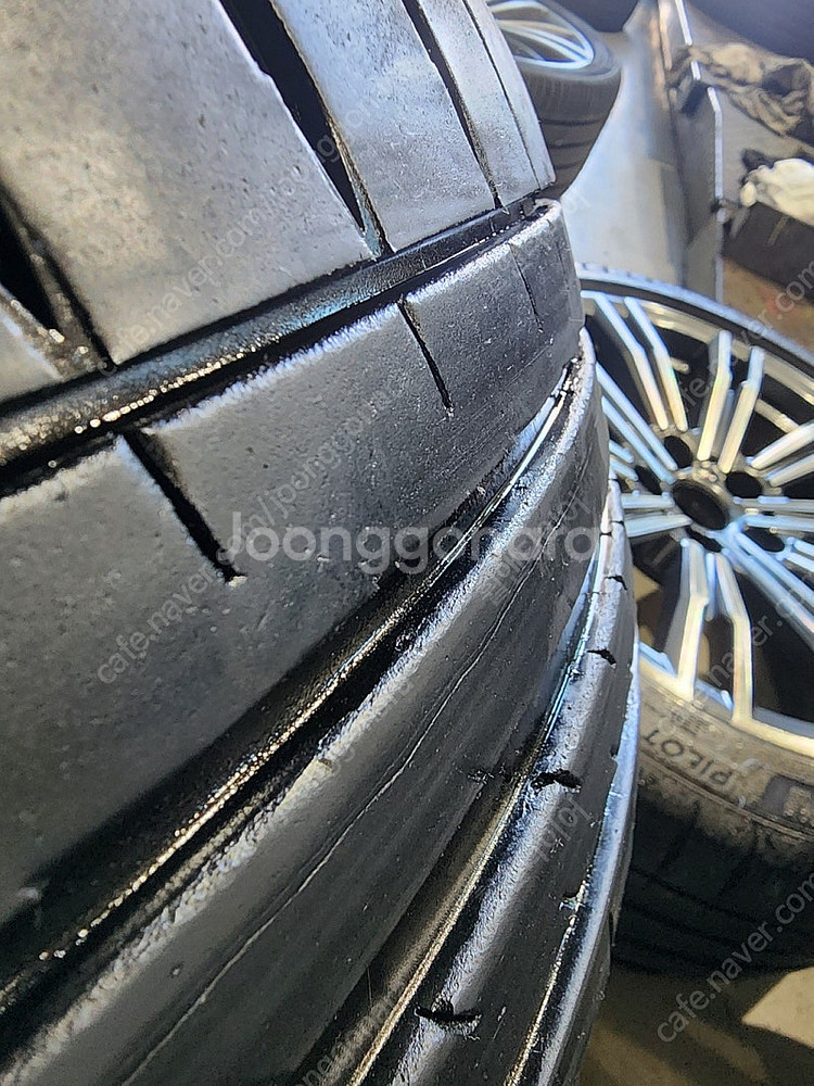 bmw g바디 3시리즈 790m 18인치 휠타이어 판매합니다--6
