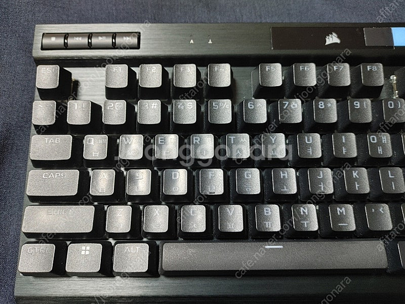 커세어 K70 RGB TKL 저소음적축 팝니다--2