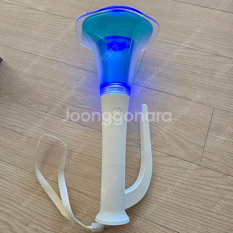 비투비 응원봉 버전2 팔아요~--2