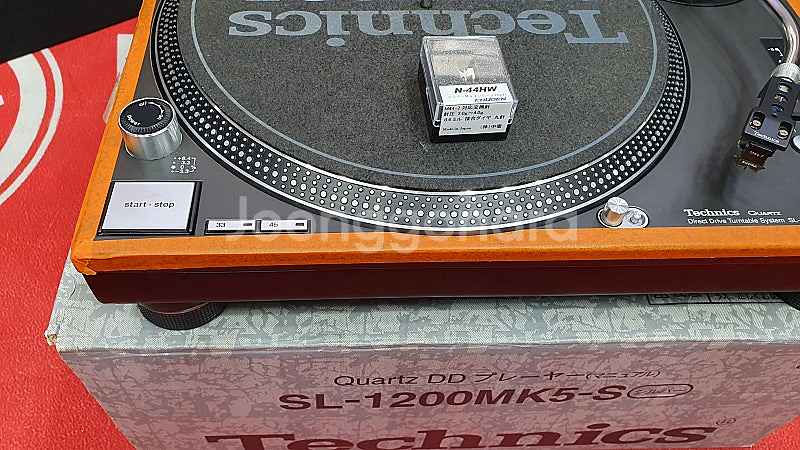 테크닉스SL-1200MK5턴테이블/블랙/슈어M-44-7...--1