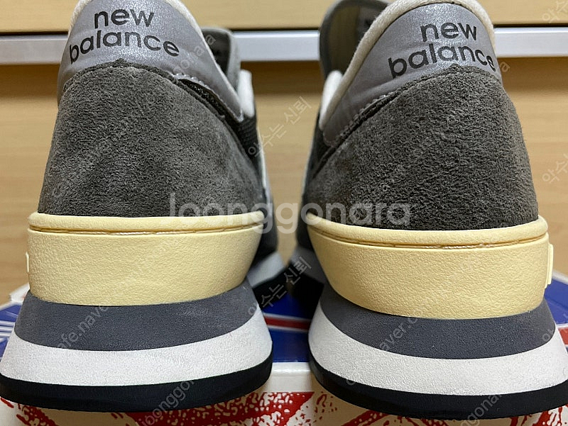 뉴발란스 990v1 30주년 m990gry 285사이즈...--7