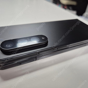 개인 액정교체 폴드4 팝니다