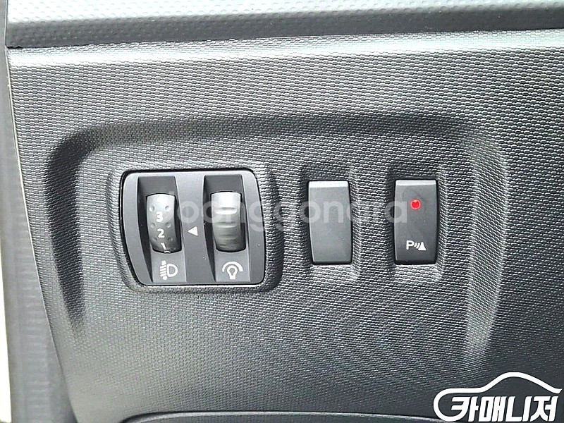 QM3 디젤 1.5 RE 2015 년 중고 가성비 차상태 완벽해요--5