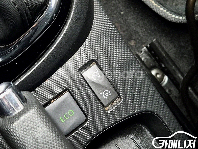 QM3 디젤 1.5 RE 2015 년 중고 가성비 차상태 완벽해요--6