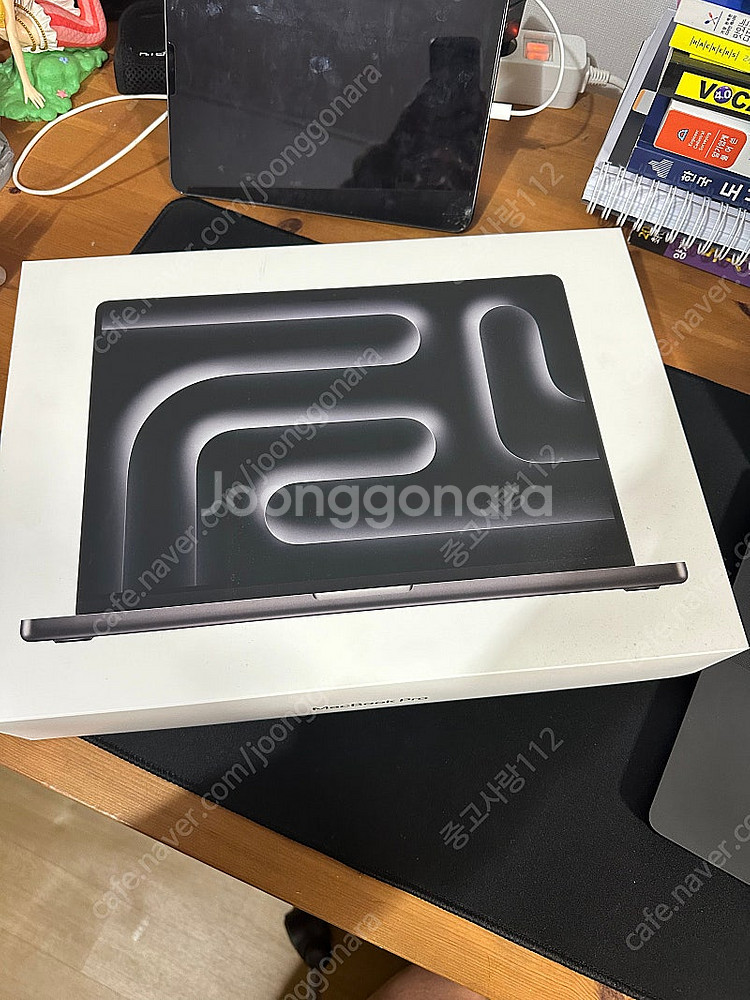 맥북프로 M3PRO 16인치 18g 512g--2