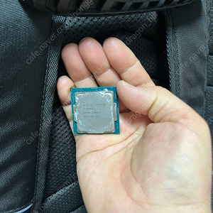 Intel i5-9400F