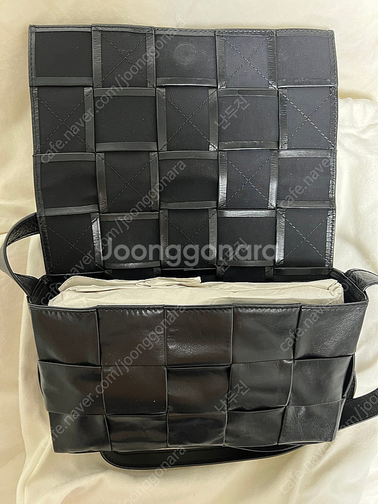 보테가베네타 카세트백 블랙(21fw)--4