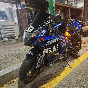 스즈키gsx-r1000 10년식 판매합니다(절충가능)