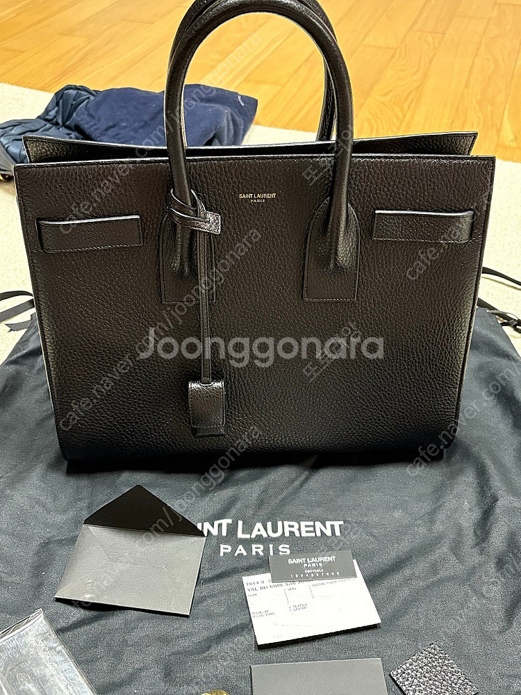 입생로랑 삭드주르--0