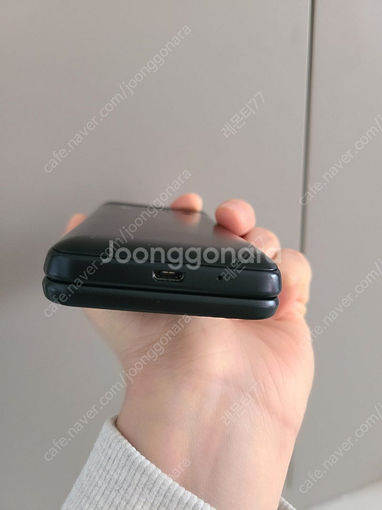 삼성 갤럭시 폴더2 SM-G160N 상태 좋음.택포 7...--5