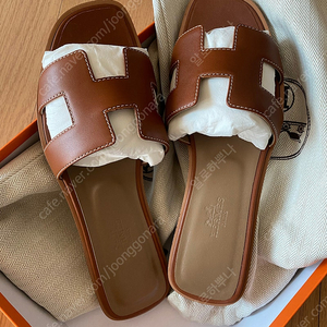 에르메스 오란 슬리퍼 37사이즈 새상품 정품 팔아요