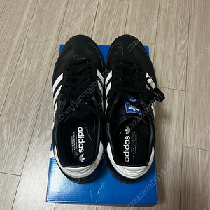 아디다스 삼바 검흰