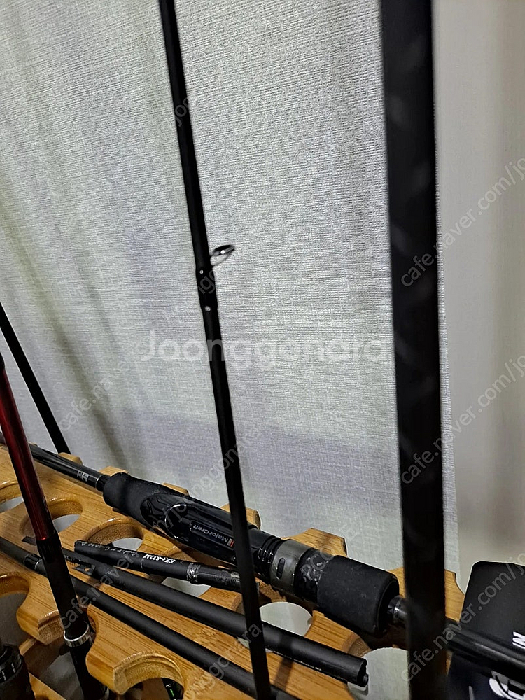 에기자우스트 832m 하대 2번대 삽니다--0
