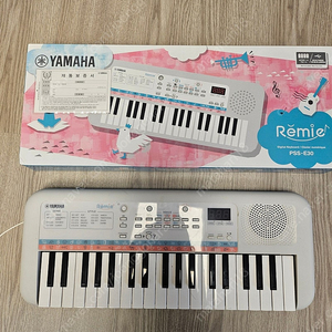 YAMAHA 야마하 어린이 피아노 레미 Remie PSS-E30 미니키보드 자동 반주