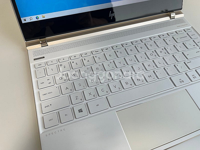 HP 스펙터 13-af098TU (SSD 256GB) ...--2