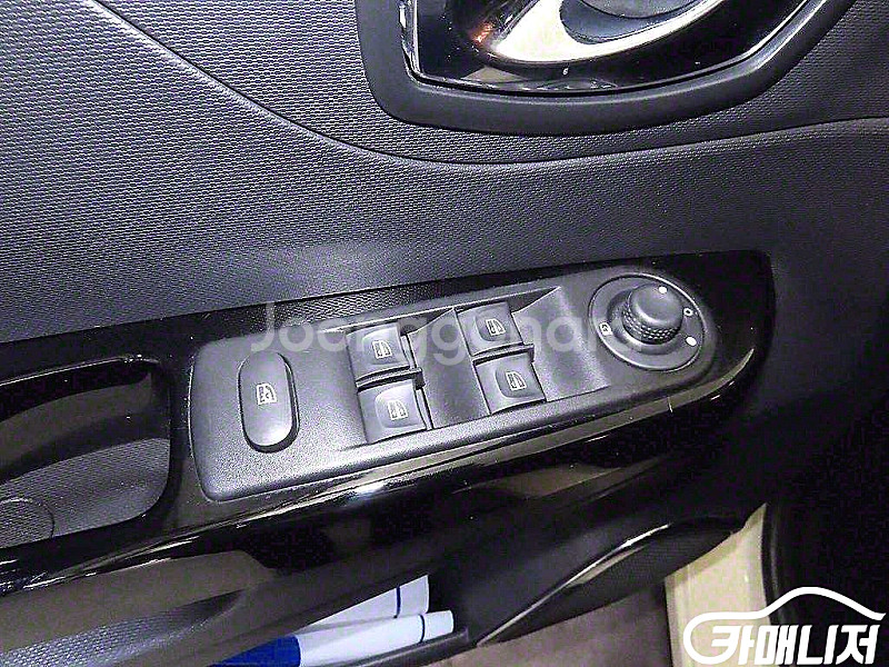 QM3 디젤 1.5 RE 2016 년 중고차/전액할부/중고리스/여유자금/--5