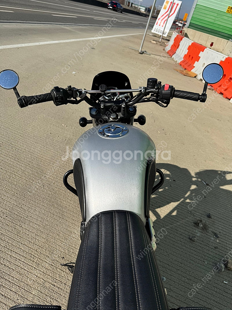 SSR모터스 20년식 부캐너 250 스크램블러 랩핑 클...--2