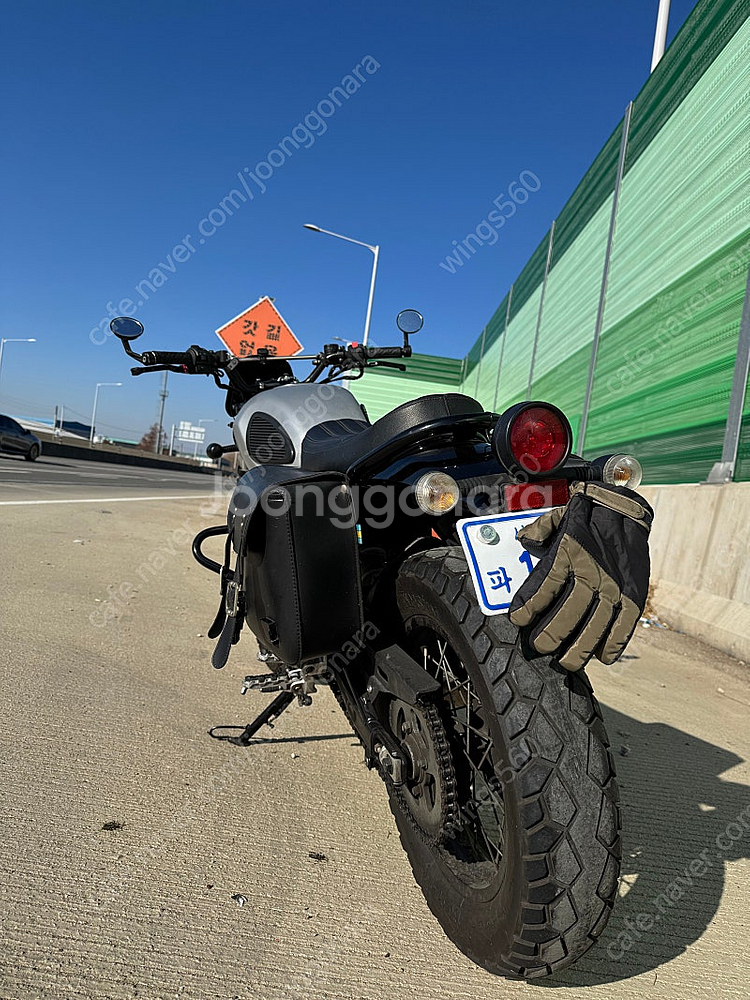 SSR모터스 20년식 부캐너 250 스크램블러 랩핑 클...--3