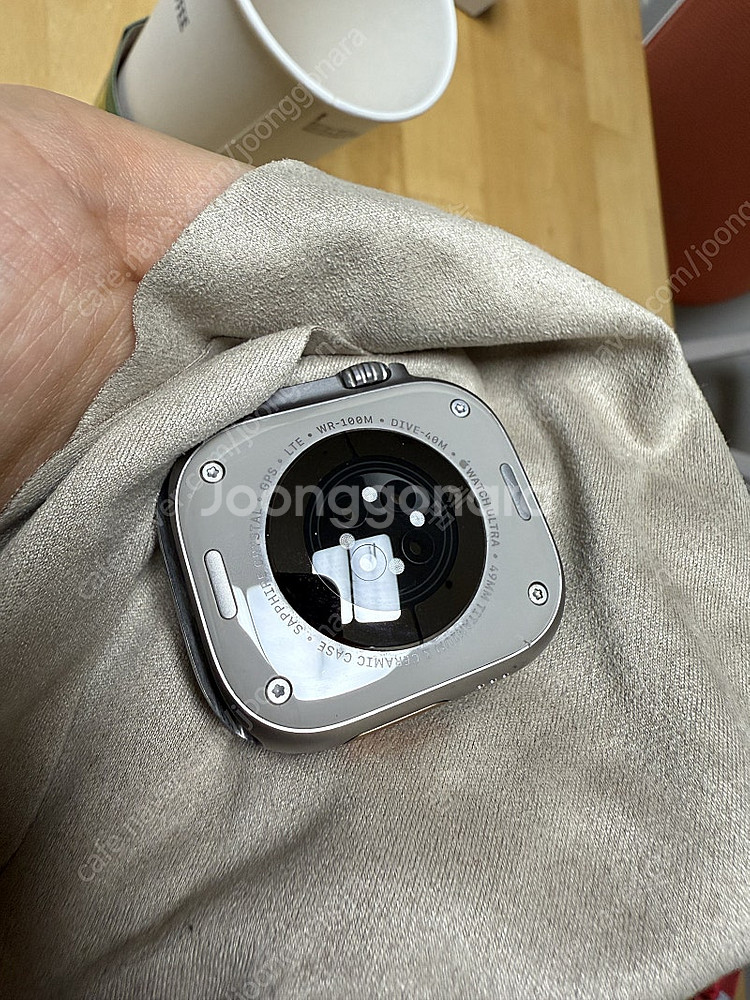 애플워치 울트라 1 티타늄 오렌지 알파인 루프 애케플--3