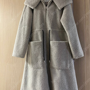 더일마 the ilma 양털 후드 스트링 롱무스탕 코트 점퍼 자켓