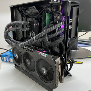 Xtia xproto-atx v1 오픈케이스