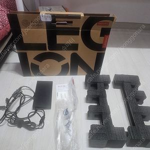 리전 프로 Legion Pro 5i 16IRX9 i9 4070 Plus 하드 2테라 업그레이드 + 윈도우 10 pro fpp 제공 거의 새상품 저렴하게 판매합니다.