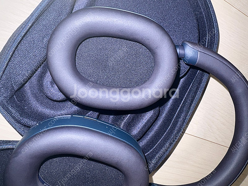 소니 WH-1000XM5 헤드셋--3