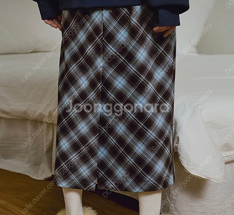 고코리 Mint Choco Check Midi Skir...--6