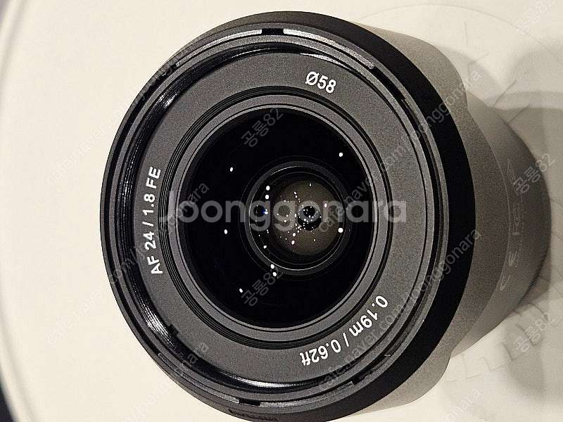 삼양 24mm f1.8 단렌즈 소니FE 풀박 거의새것--4