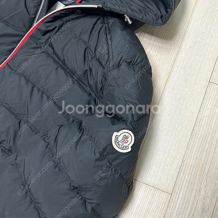 몽클레어 글래리 남자 경량 패딩 105--1
