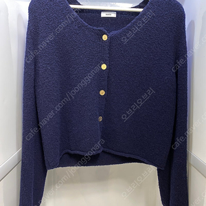 페이딘 클라우드 부클 가디건 팔아요 fadeiin Cloud Boucle Cardigan (navy-gold)