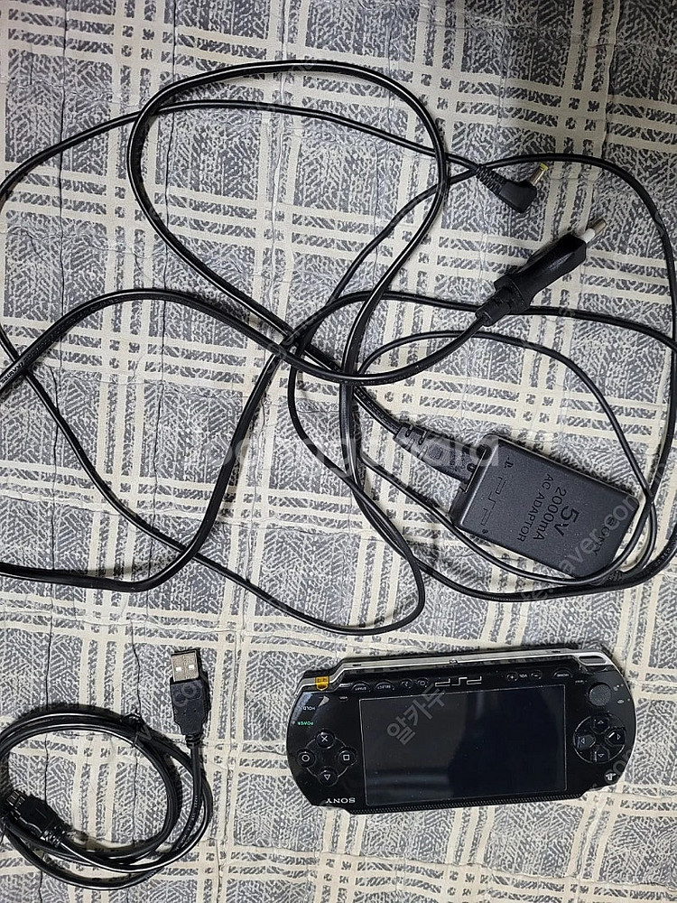 psp1005 umd6장 128기가 메모리 팝니다--0