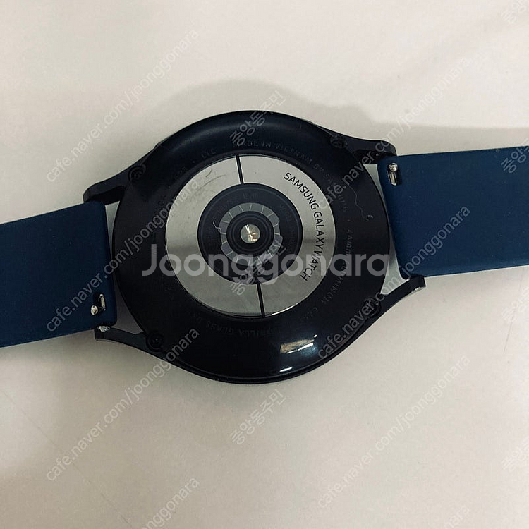갤럭시 워치4 블랙 44MM 매우깨끗! 케이블포함 7만...--4