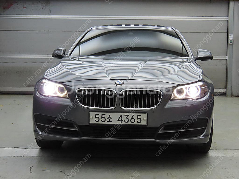 BMW5시리즈 (F10) 520d중고차 할부 리스 카드...--1