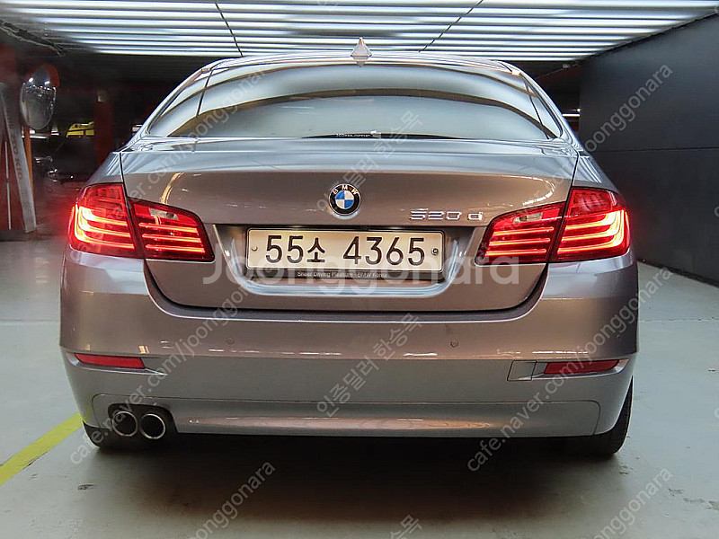 BMW5시리즈 (F10) 520d중고차 할부 리스 카드...--2