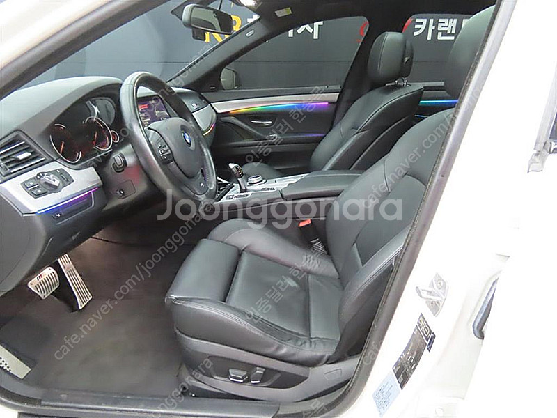 BMW5시리즈 (F10) 520d M 스포츠중고차 할부...--4
